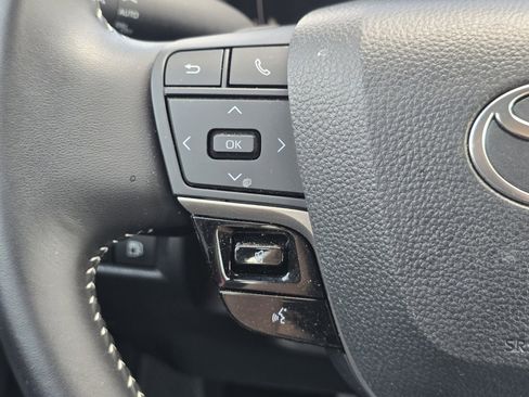 Certified 2025 Toyota Camry SE FWD image 30