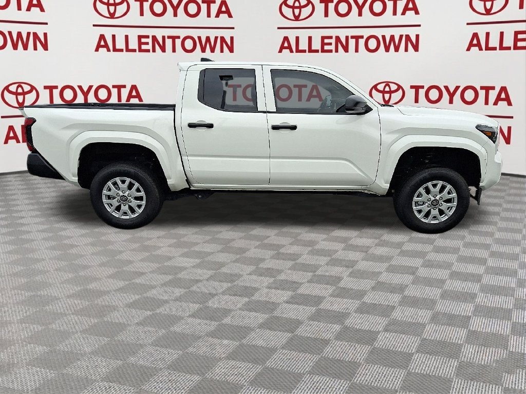 Used 2026 Toyota Tacoma SR RWD image 9