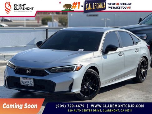 Used 2025 Honda Civic Sport image 1
