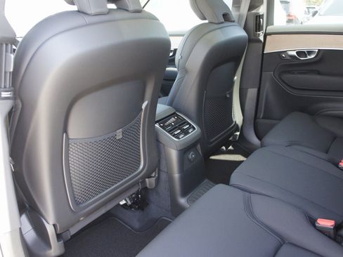 New 2025 Volvo XC90 T8 Core w/ Climate Package image 26