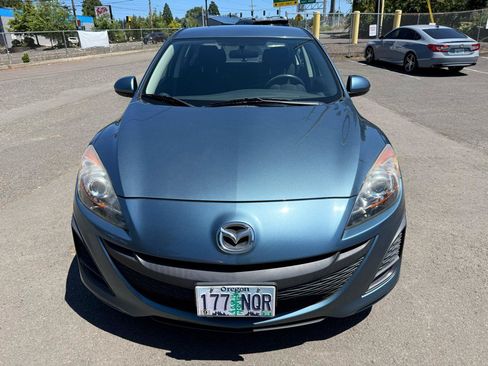 Used 2011 MAZDA MAZDA3 i Touring FWD image 6