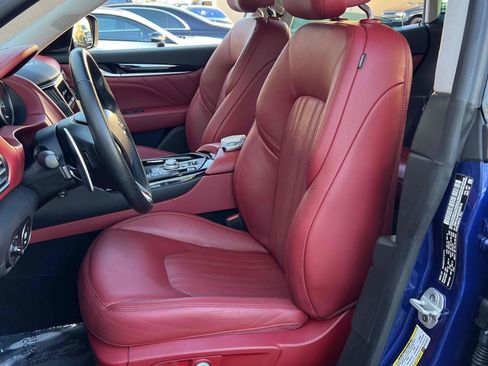 Used 2021 Maserati Levante image 36
