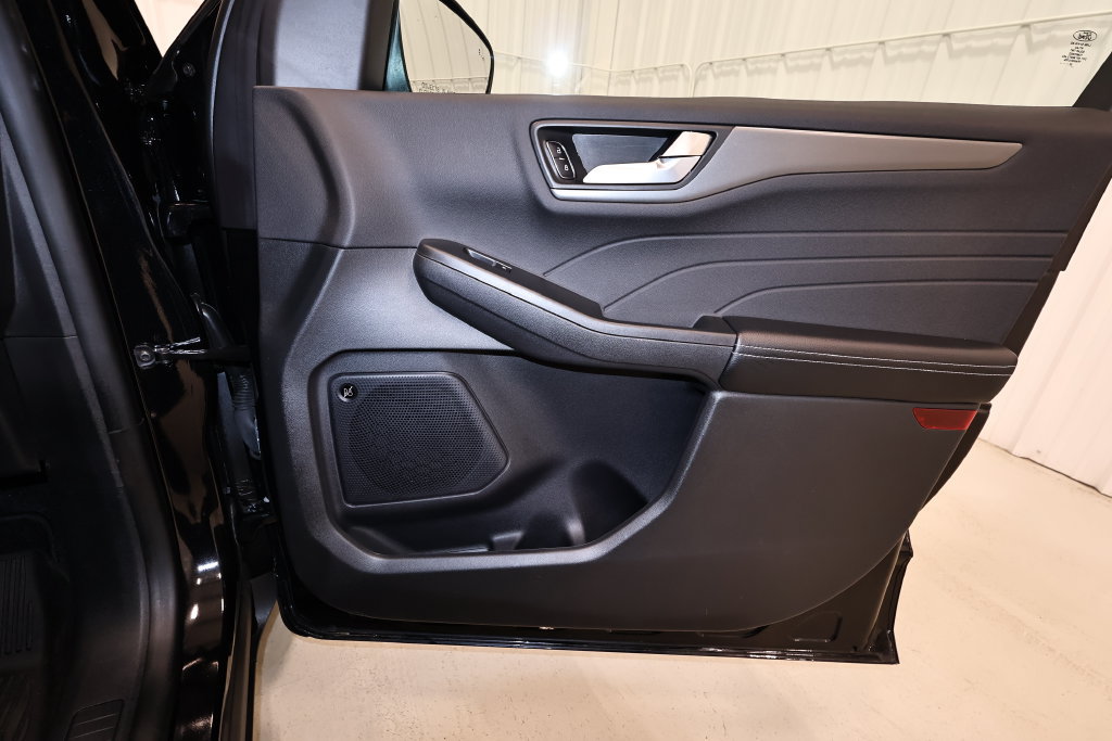 Certified 2023 Ford Escape Active w/ Tech Pack #2 FWD image 20