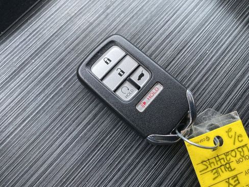 Used 2020 Honda Pilot EX image 31