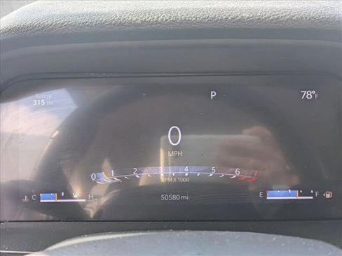 Used 2022 Jeep Grand Cherokee Laredo w/ Luxury Tech Group I image 10