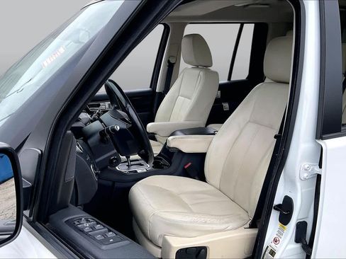 Used 2013 Land Rover LR4 HSE LUX w/ Luxury Pkg AWD/4WD image 8
