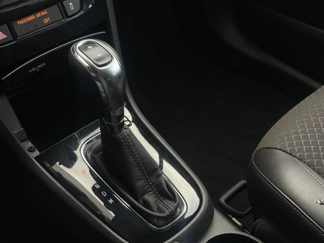 Used 2018 Buick Encore Preferred FWD image 10