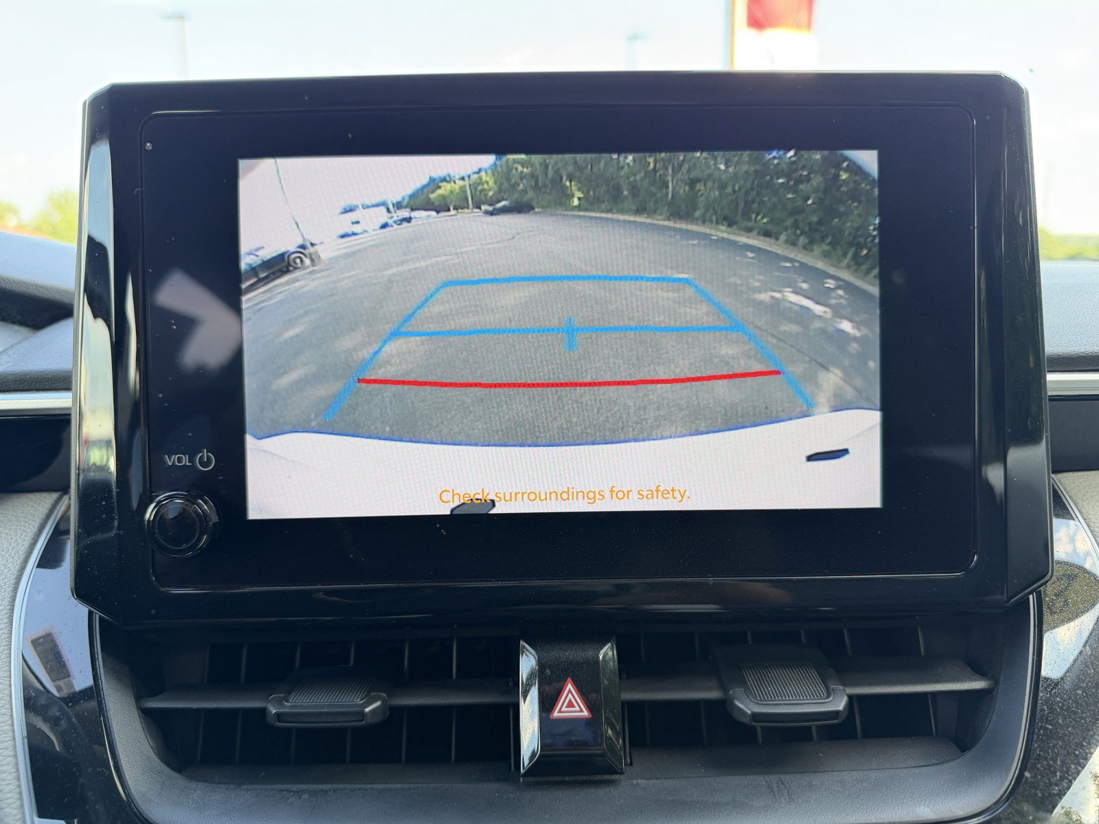 Used 2024 Toyota Corolla LE FWD image 17