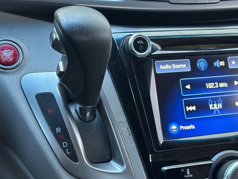 Used 2015 Honda Odyssey EX image 15