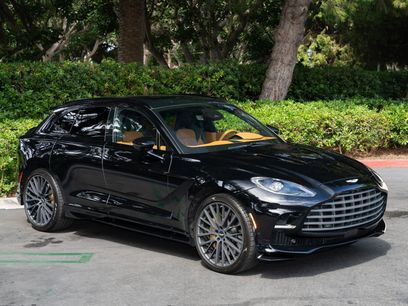 Used 2025 Aston Martin DBX 707