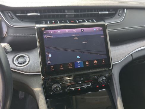 Used 2021 Jeep Grand Cherokee L Limited image 20