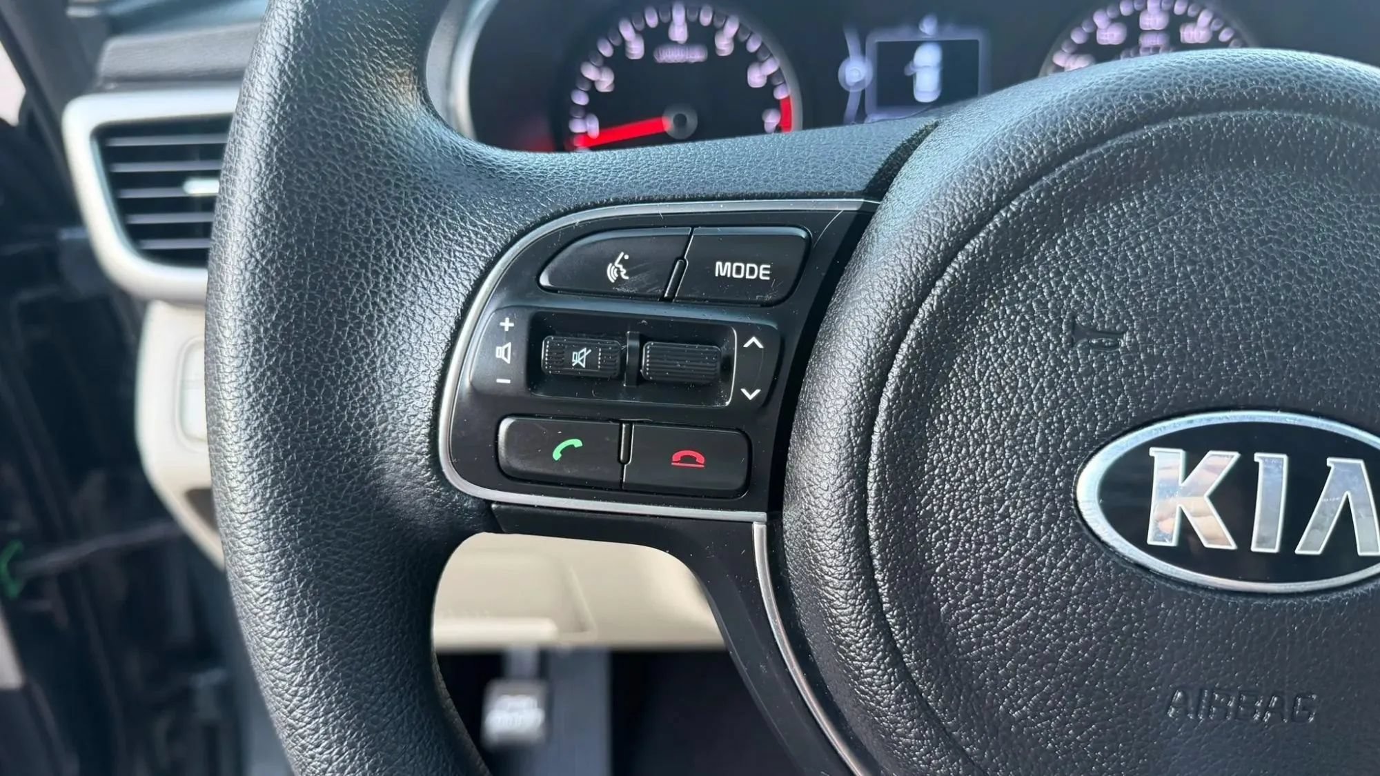 Used 2016 Kia Optima LX FWD image 19