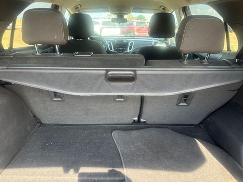 Used 2023 Chevrolet Equinox LT AWD/4WD image 35