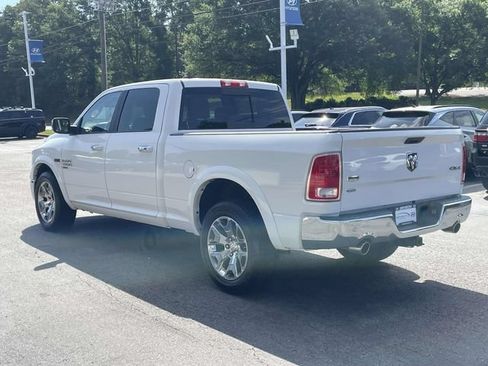 Used 2019 RAM 1500 Laramie w/ Convenience Group AWD/4WD image 5