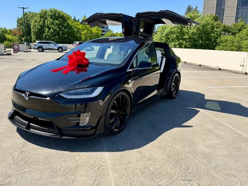 Used 2019 Tesla Model X 100D AWD/4WD image 4