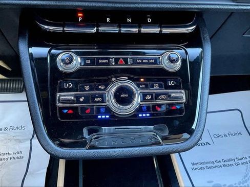 Used 2020 Lincoln Corsair Reserve w/ Equipment Group 201A image 15