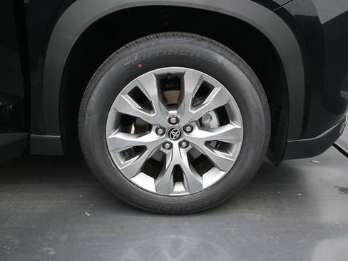 New 2026 Toyota Grand Highlander Limited image 18