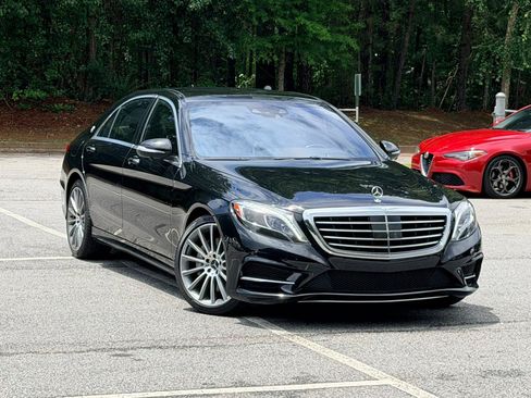 Used 2016 Mercedes-Benz S 550 Sedan image 3