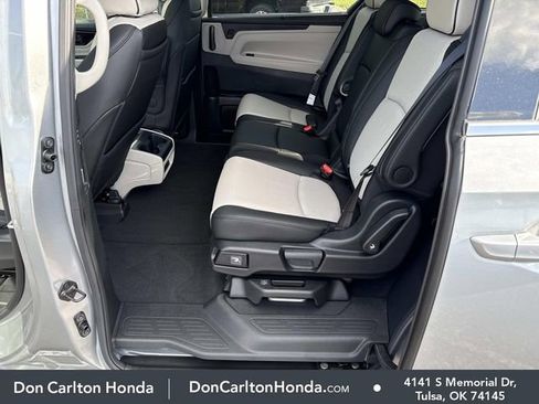 New 2026 Honda Odyssey Elite image 15