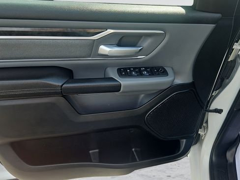 Used 2021 RAM 1500 Big Horn AWD/4WD image 18