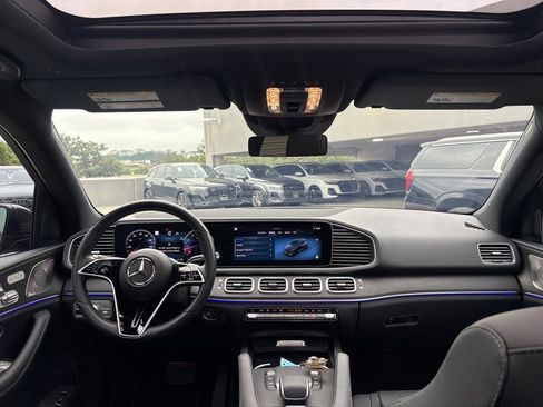 Used 2025 Mercedes-Benz GLE 450 4MATIC image 19