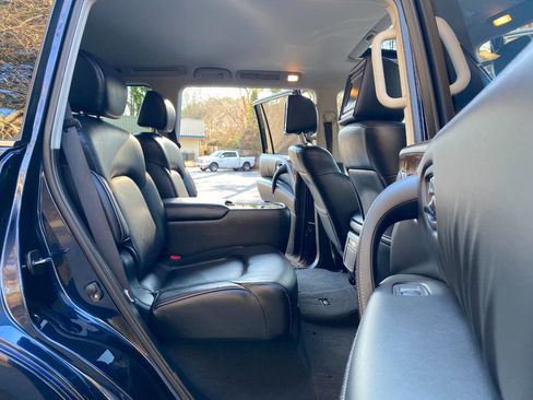 Used 2017 INFINITI QX80 4WD w/ Driver Assistance Package image 68