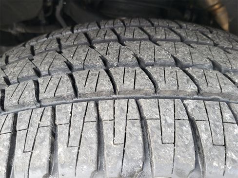 Used 2024 Jeep Grand Wagoneer L Series III image 33