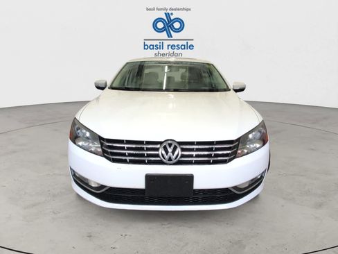 Used 2013 Volkswagen Passat TDI SEL Premium image 8