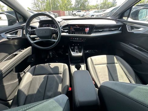 Used 2023 Audi Q4 e-tron Premium Plus w/ Premium Plus RWD image 23