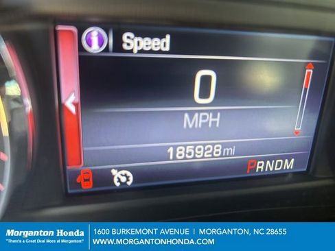 Used 2015 GMC Yukon XL SLT image 19