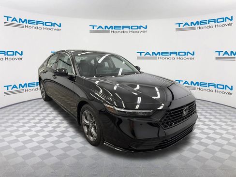 Used 2023 Honda Accord EX-L image 7
