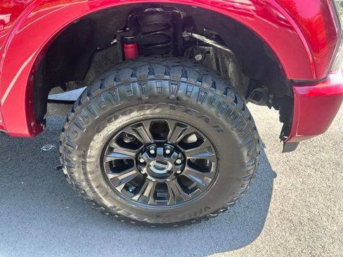 Used 2022 Ford F350 Platinum w/ Tremor Off-Road Package AWD/4WD image 13