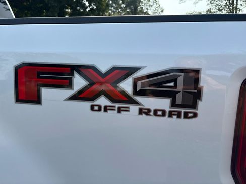 Used 2019 Ford F250 Lariat w/ Chrome Package AWD/4WD image 39