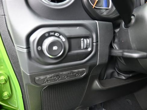 New 2026 Jeep Wrangler Unlimited Sahara AWD/4WD image 12