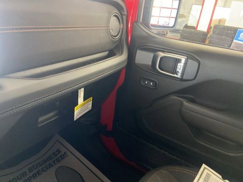 New 2026 Jeep Gladiator Mojave image 35