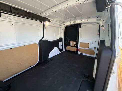 Used 2017 Ford Transit Connect XL image 20