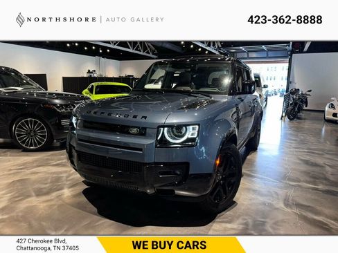 Used 2024 Land Rover Defender 110 X-Dynamic SE AWD/4WD image 1