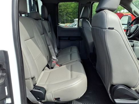 Used 2019 Ford F250 XL w/ Power Equipment Group AWD/4WD image 19