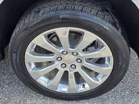 Used 2021 Chevrolet Tahoe Premier AWD/4WD image 52