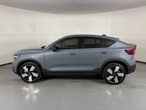 Used 2023 Volvo C40 P8 Recharge Ultimate w/ Protection Package Premier AWD/4WD image 6