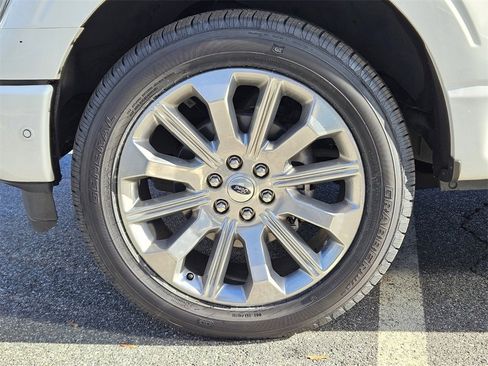 Used 2022 Ford F150 Limited image 29