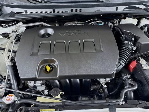 Used 2019 Toyota Corolla XSE image 31