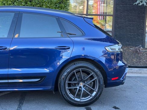 Used 2023 Porsche Macan Turbo image 11