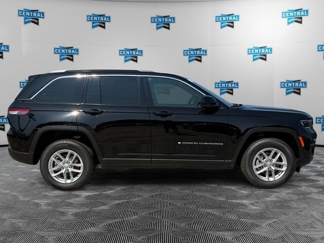 New 2026 Jeep Grand Cherokee Laredo X AWD/4WD image 6