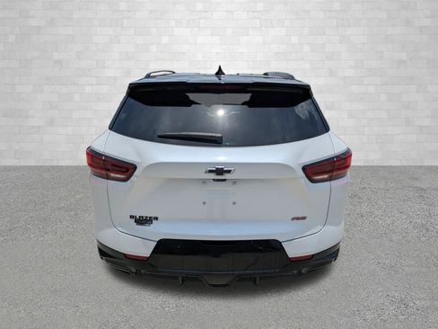 Used 2024 Chevrolet Blazer RS w/ Driver Confidence II Package FWD image 3