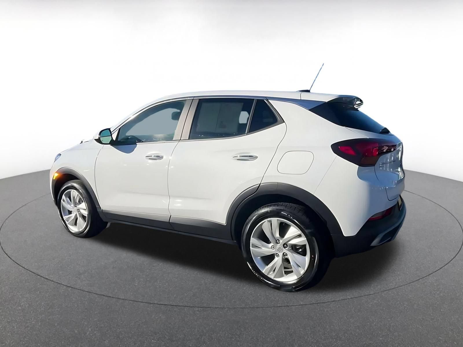 Used 2026 Buick Encore GX Preferred AWD/4WD image 9