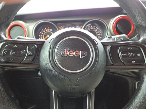 Used 2018 Jeep Wrangler Unlimited Sport AWD/4WD image 30