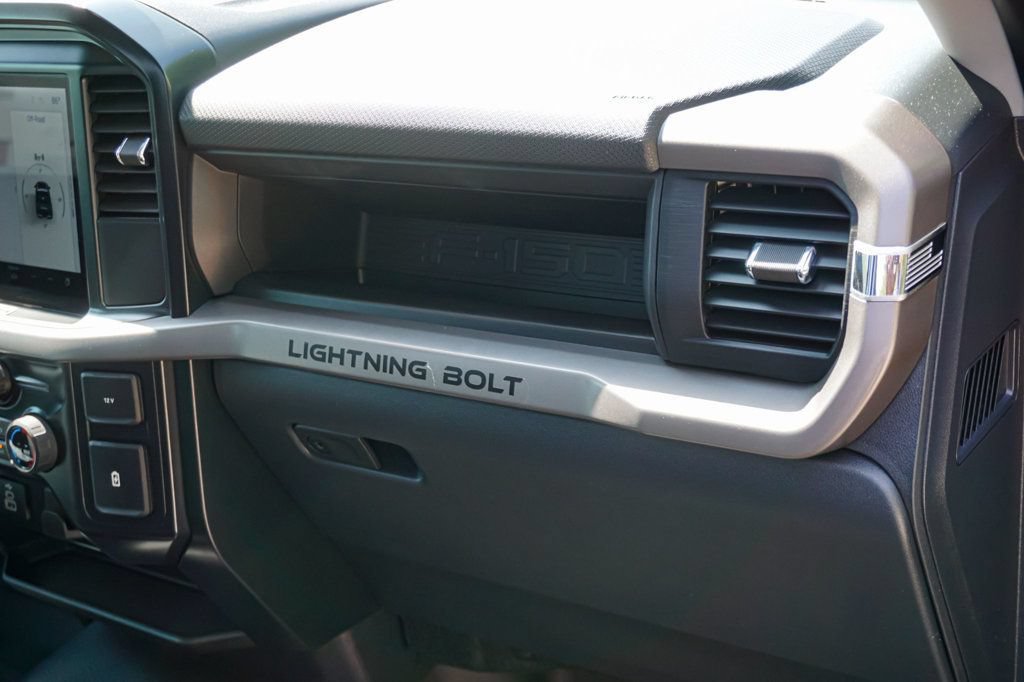 Used 2025 Ford F150 XL RWD image 50