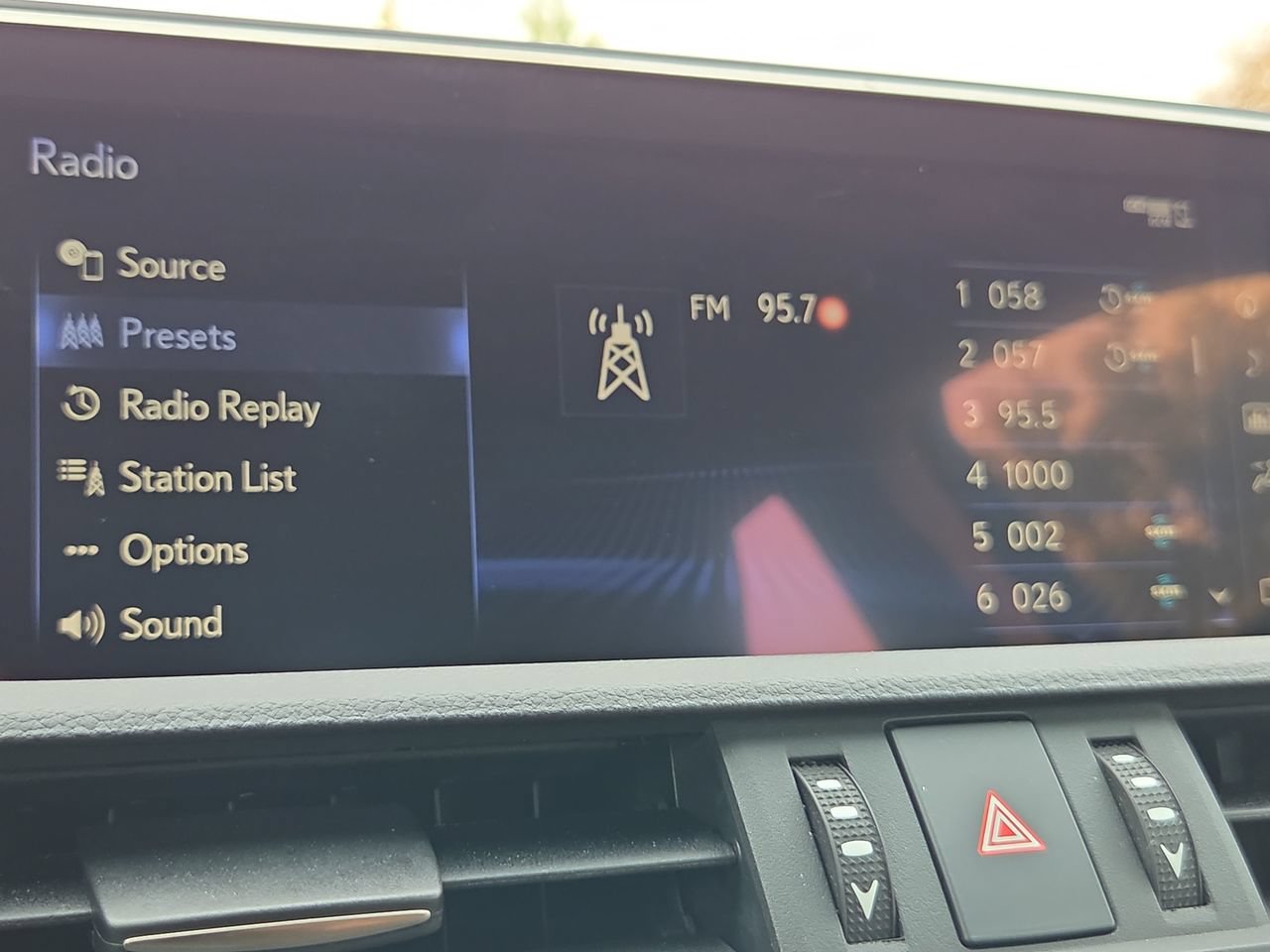 Used 2020 Lexus ES 350 w/ Accessory Package 2 FWD image 38