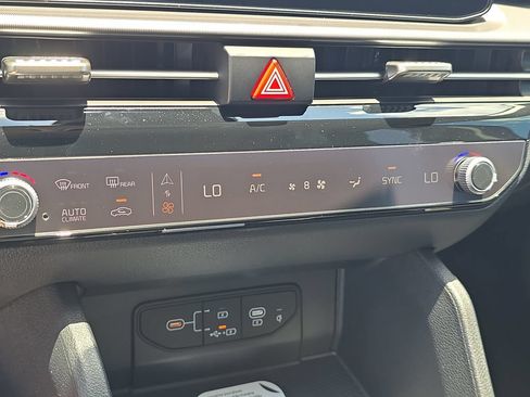 New 2026 Kia Sportage SX FWD image 26